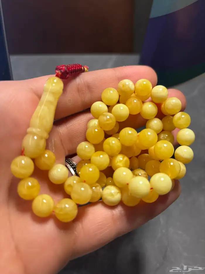مسباح كهرمان ناعم يومي 8