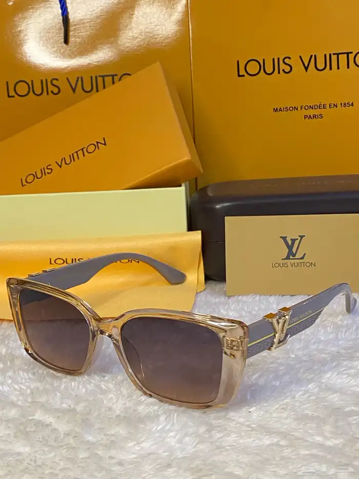 نظارات نسائيه برندات مع الملحقات 2