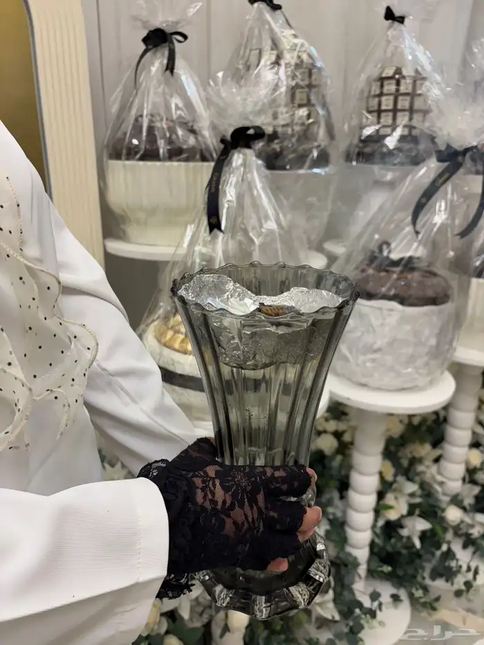 نقش حنه. دي جي. مفتشي جوالات. وصيفه عروسه 0