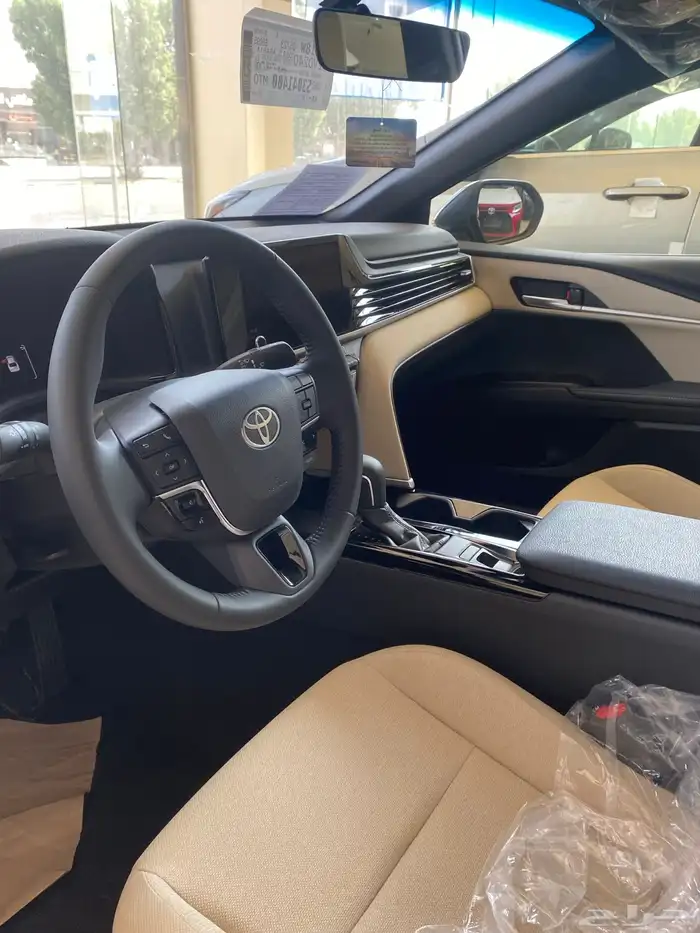 تويوتا كامري LE -2025 3