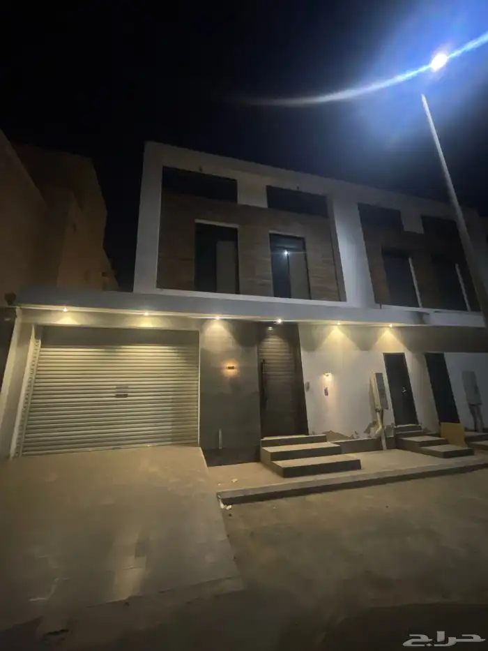 للبيع فيلا مؤثثه في حي اللؤلؤ ابحر الشماليه 1