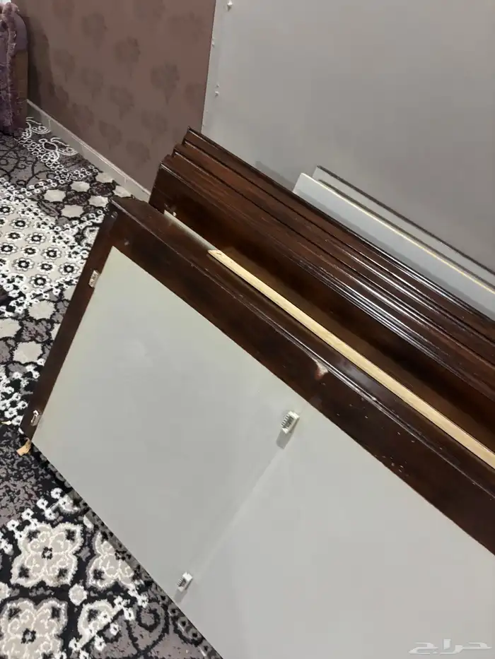 دولاب و سرير و كمودينه للبيع مستعمله 12