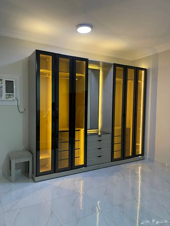 باب دولاب. شغل 100 100 0