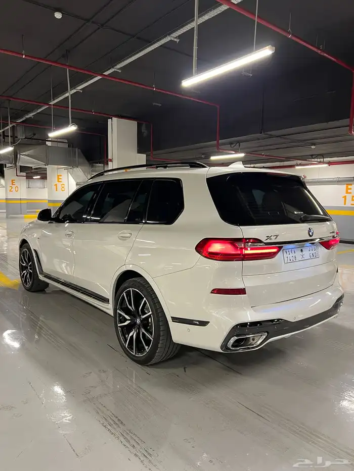 BMW X7 M kit 2