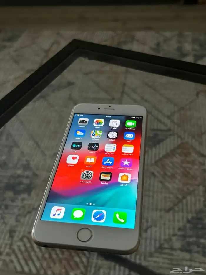 للبيع ايفون 6s بلاس نظيف 7