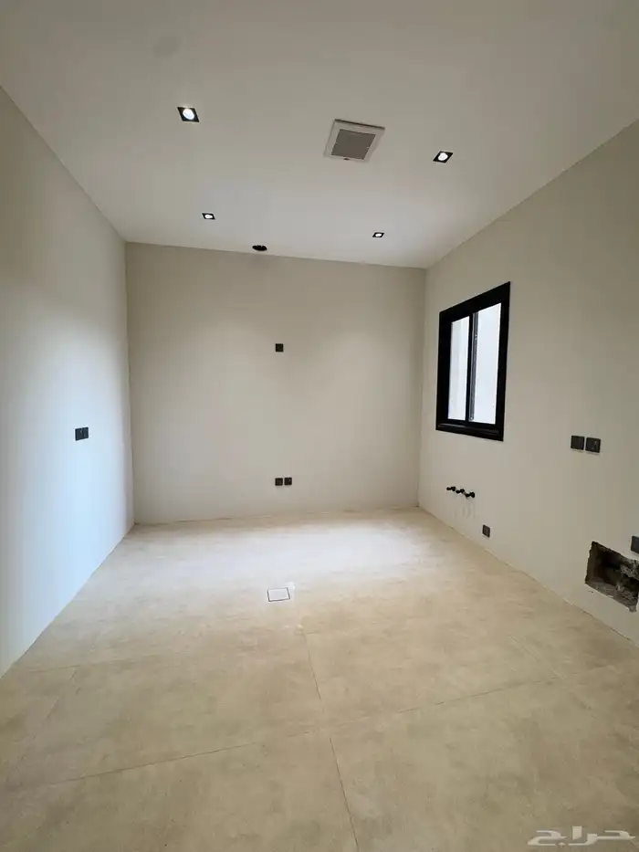 ارخص تاون هاوس جديد في حي النرجس 8