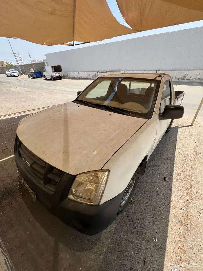 ايسوزو جوانب 2011 0