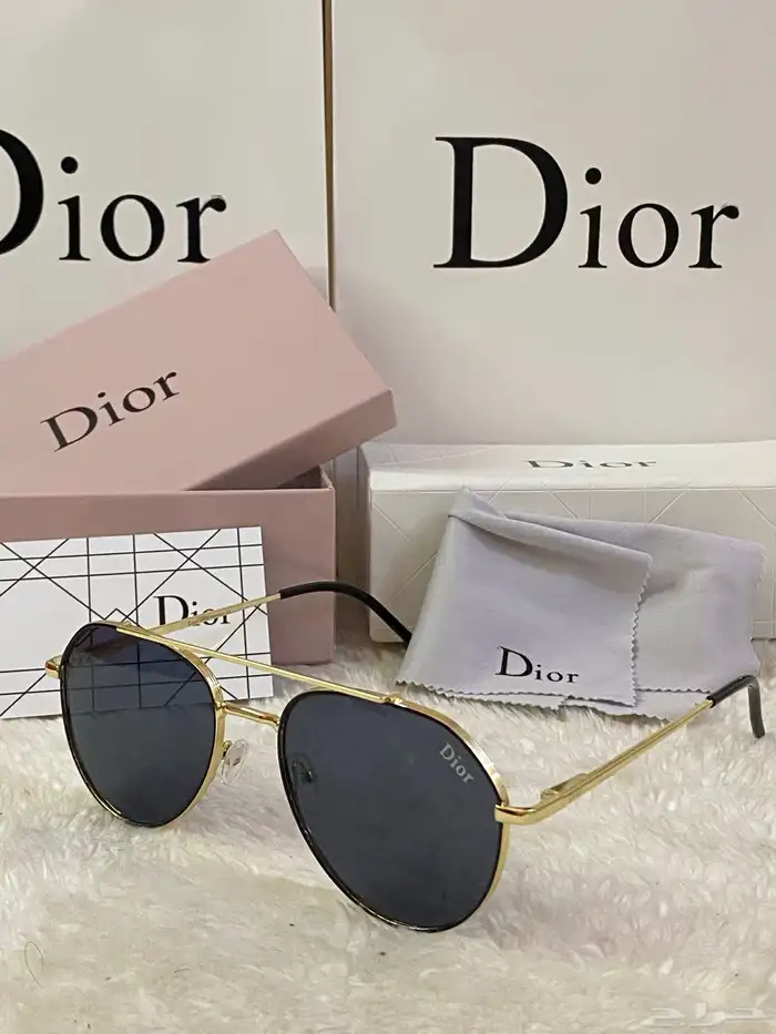 عرض خاص نظارات ماركات مع الملحقات ب95 7