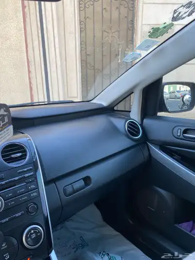 السلام عليكم جيب مازدا للبيع بدي وكاله عداد 300 index