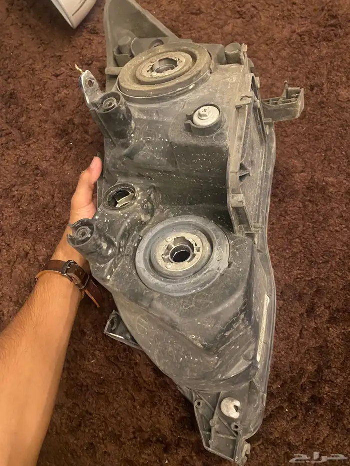 قطع أفالون اسطب امامي جديد ومرايه يمين 4