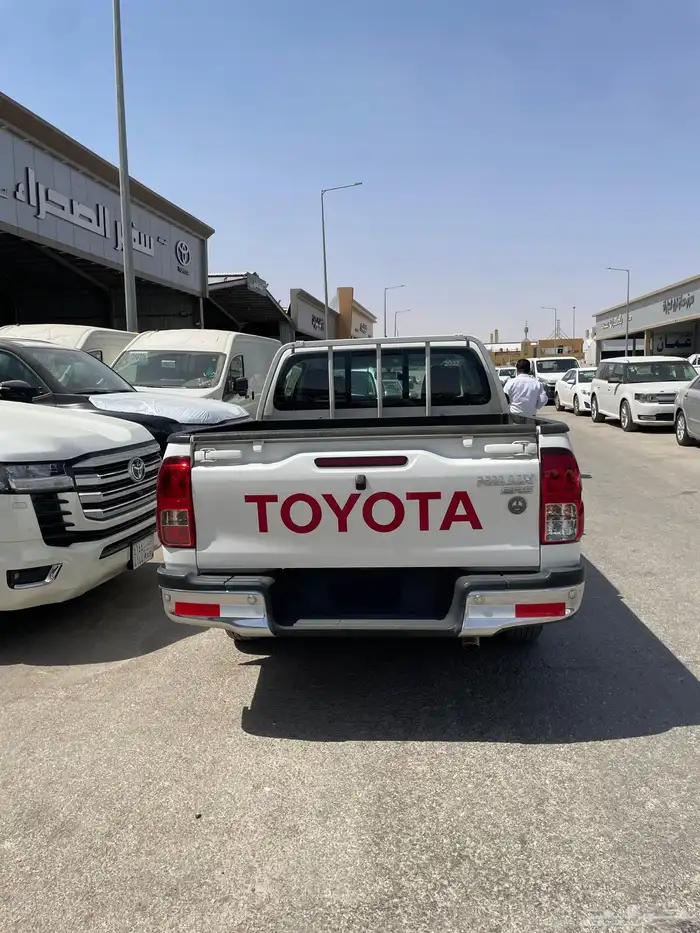 هايلوكس 2022 بنزين تماتيك العداد 2000 كيلو فقط وارد الساير 3