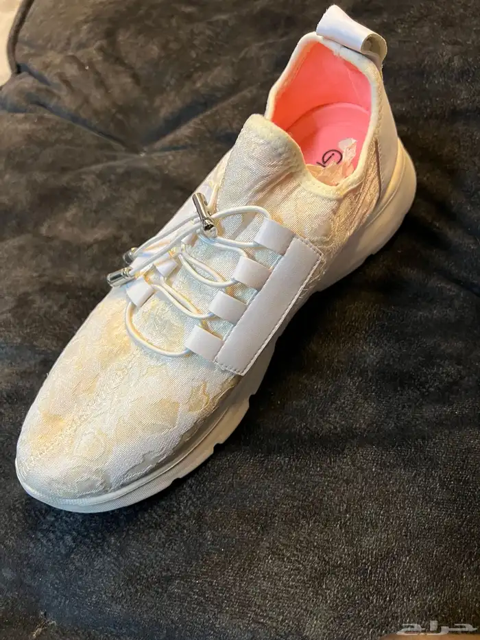 كابات و جزمة LED 10