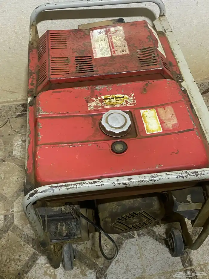 ماطور ينمار ديزل سلف (مفتاح) و هندل ياباني اصلي حجمه 5500 شغ 1