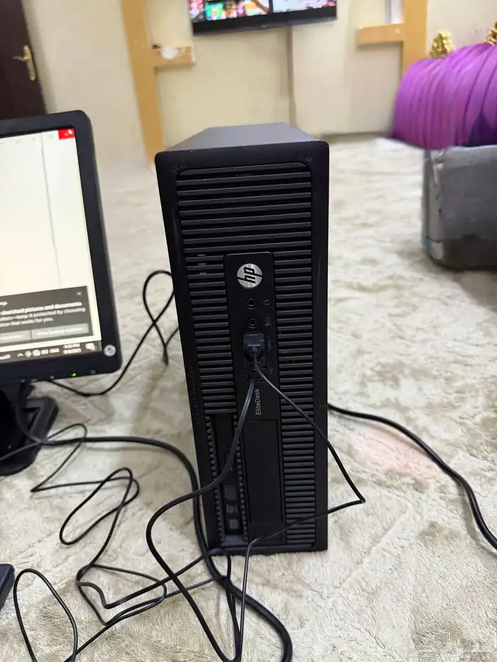 حاسوب HP 2