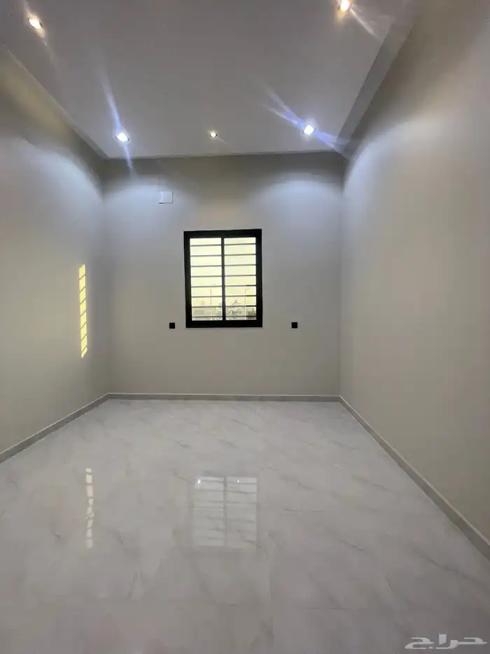 للبيع شقق ارضيه وعلويه تشطيب ممتاز ابها المحاله 37