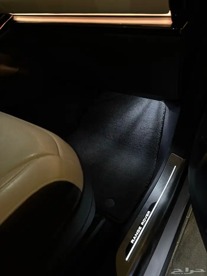 رنج روفر سبورت 2023 12