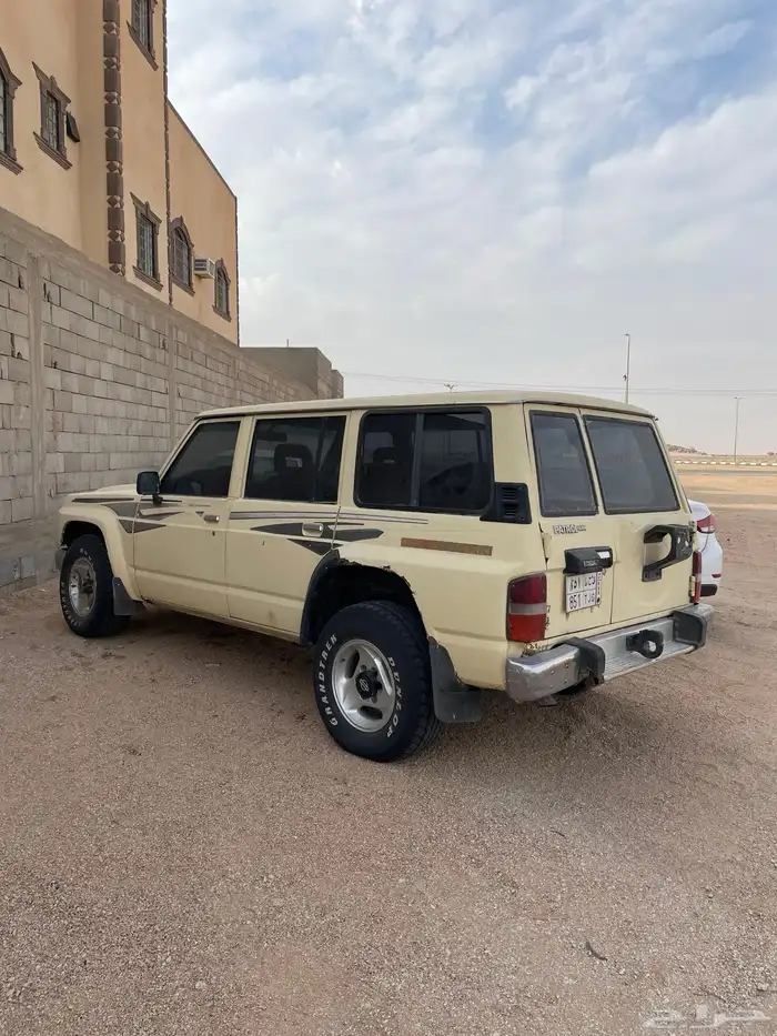 جيب باترول 91 يحمل لوحة ق ح ط 1