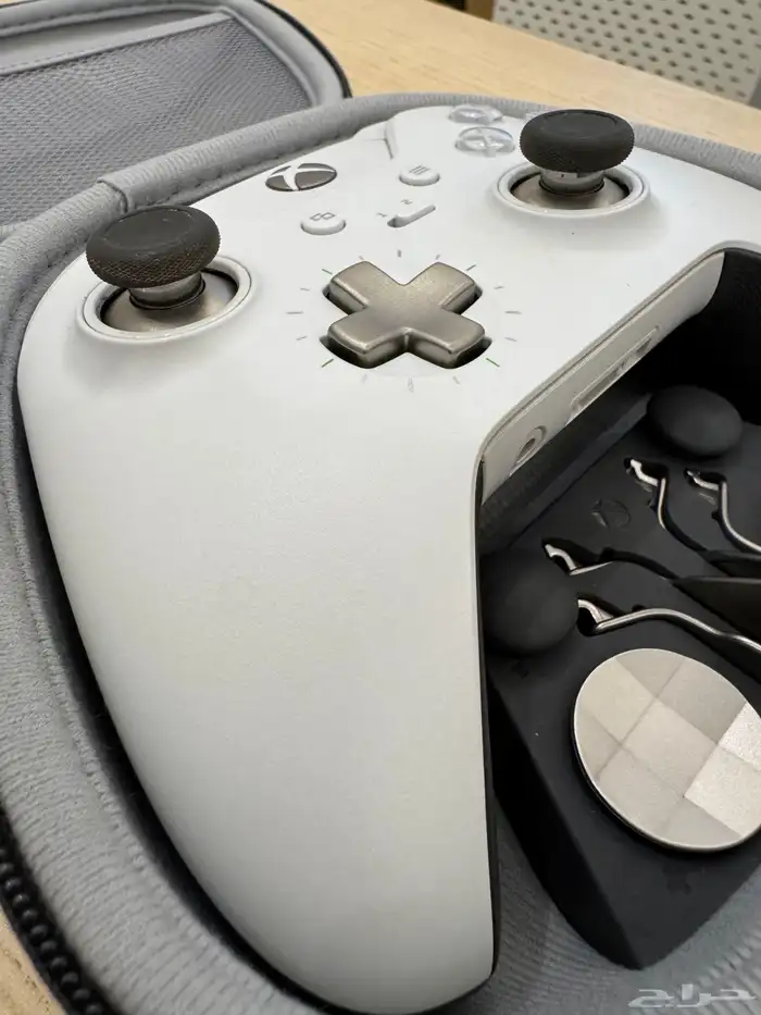 يد اكسبوكس احترافية - Xbox Elite Controller 4