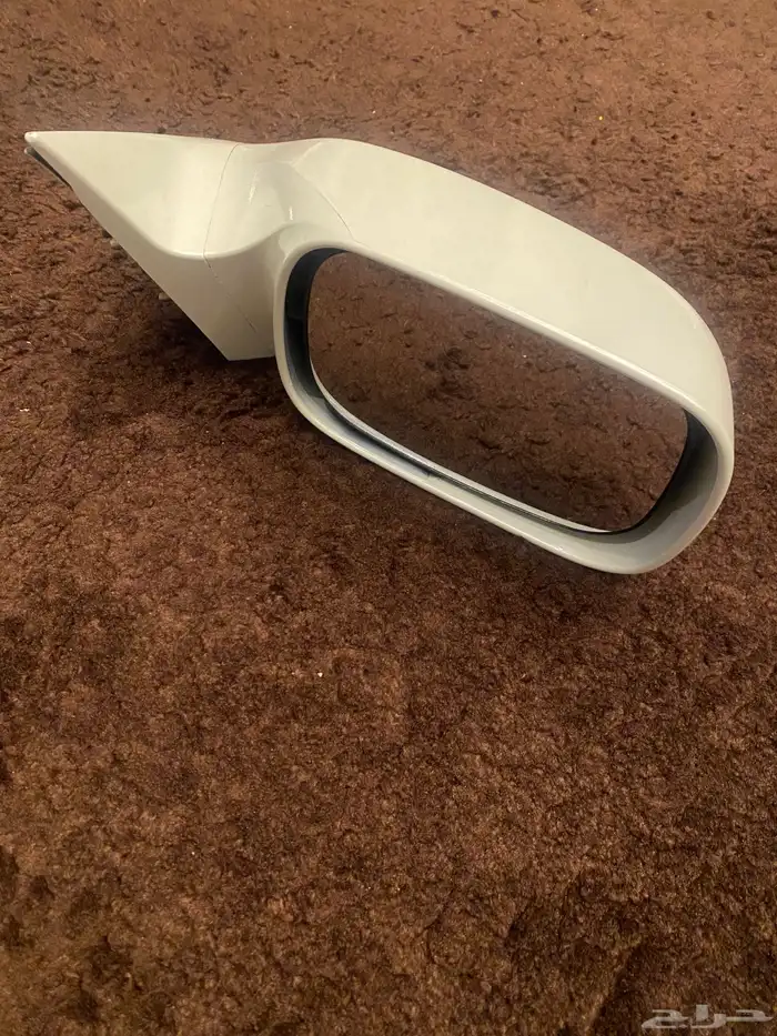 قطع أفالون اسطب امامي جديد ومرايه يمين 1