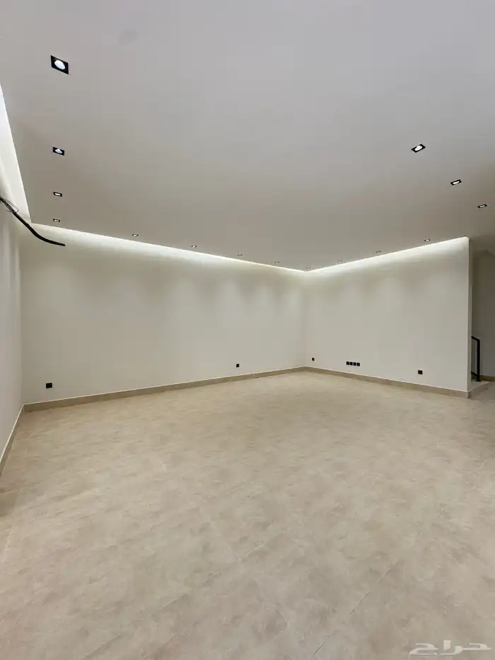 ارخص تاون هاوس جديد في حي النرجس 4