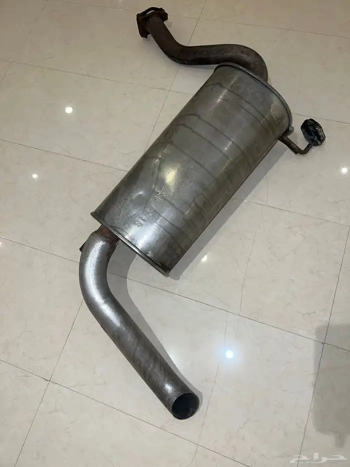دبة شكمان خلفية باجيرو 1