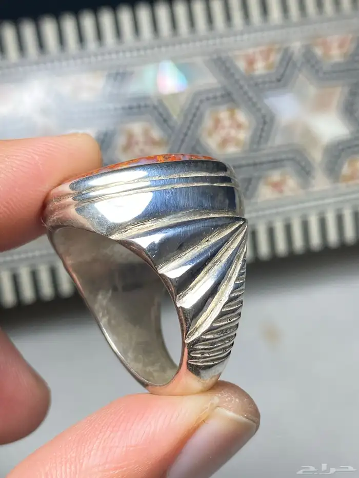 خاتم عقيق يماني دموي صياغة ابو عواد 2