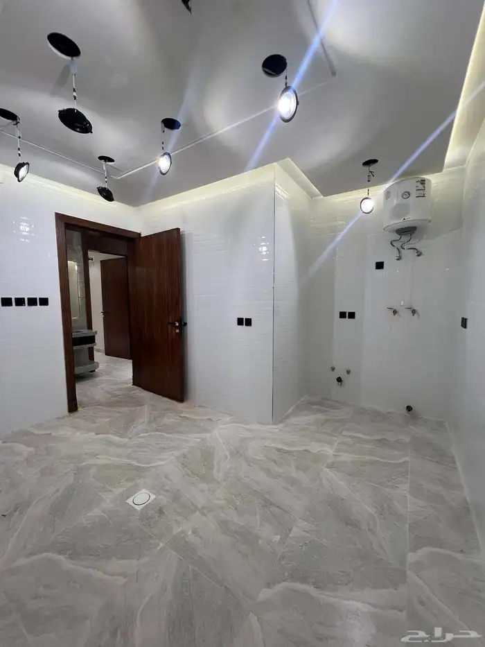 شقق سياحية فاخرة بحي البديع بأبها فرصة   من 530 - 550 الف 14