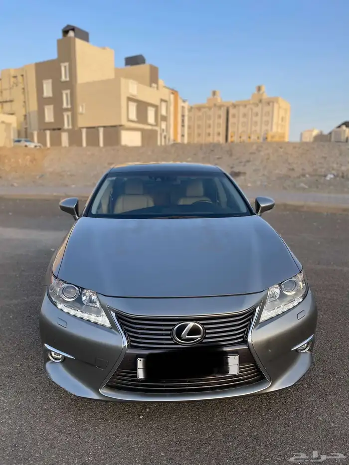لكزس es350 2015 مخزنه 3