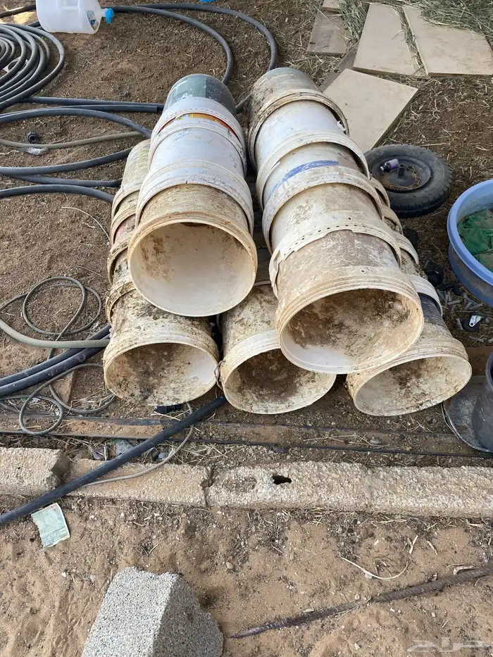 قواطي بوية حديد وبلاستيك للحمام 0