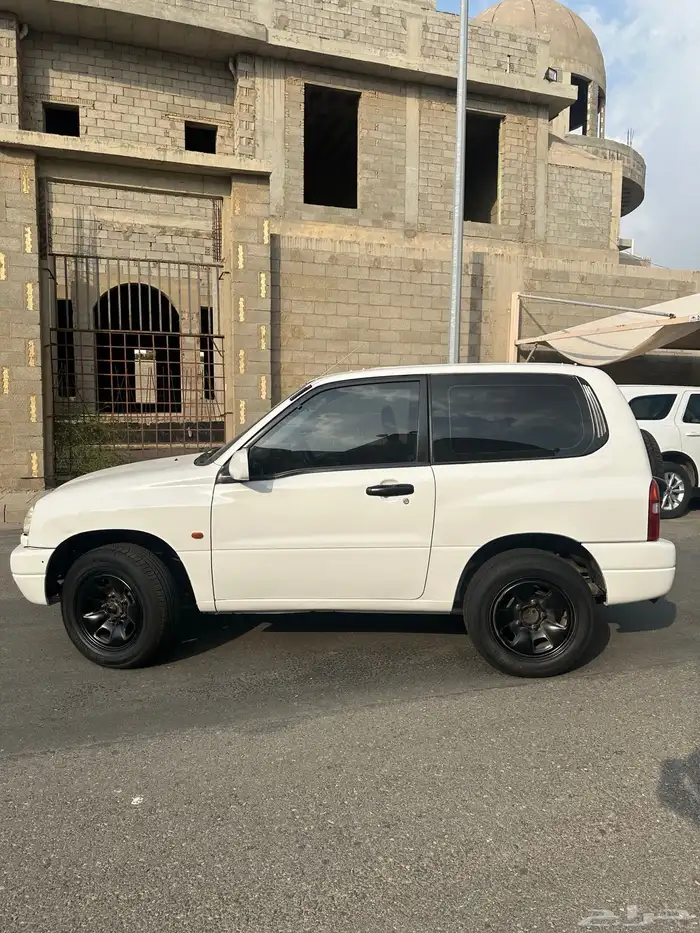 سوزوكي فيتارا بلاك اديشن 4