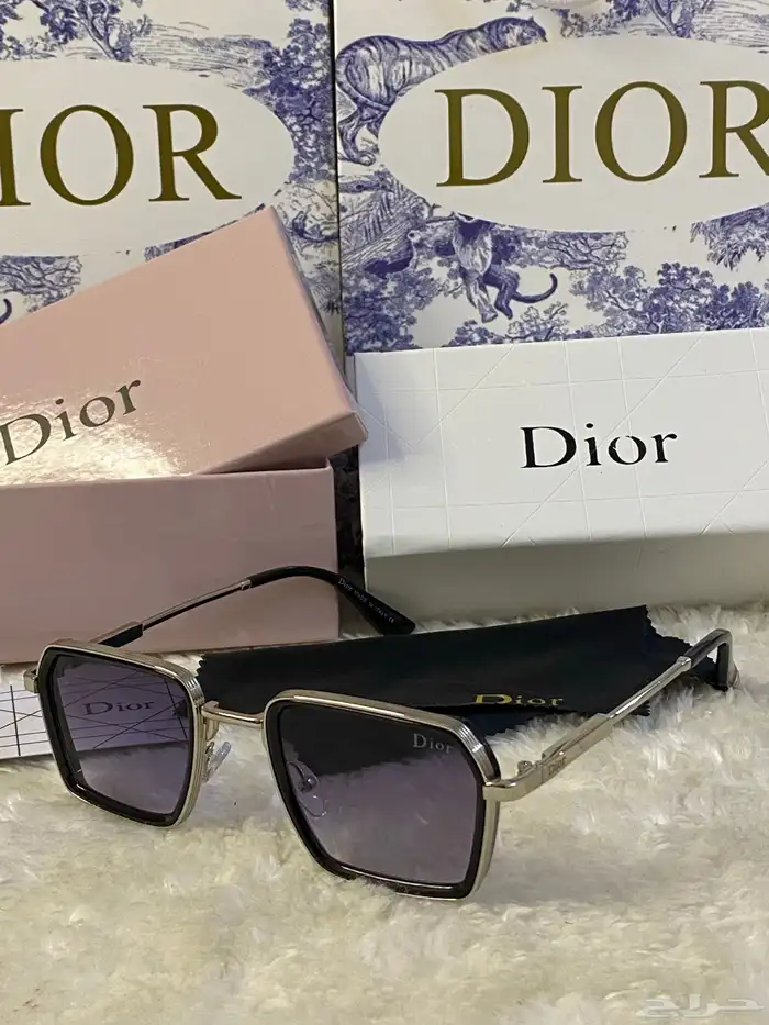 عرض خاص نظارات ماركات مع الملحقات ب95 9