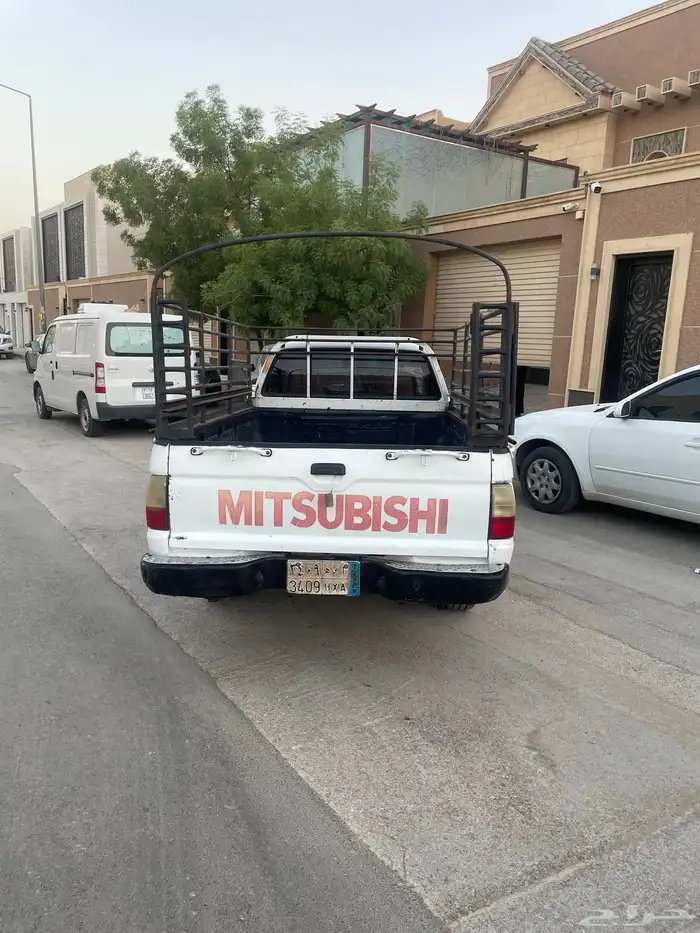 مستبيشي 2006 2