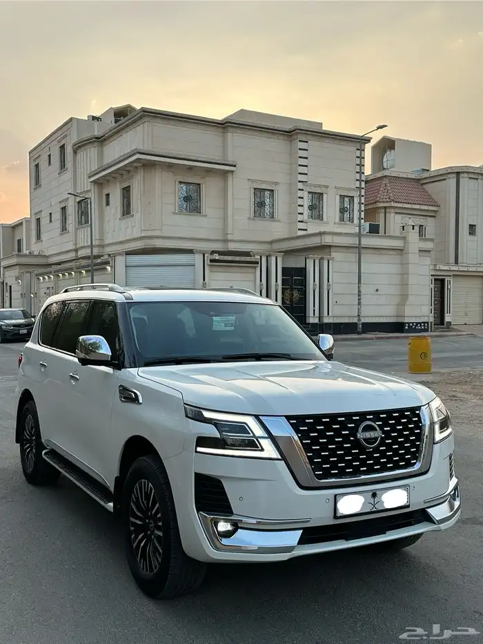 نيسان بلاتينيوم 2023 فل كامل بترومين سعودي . 6
