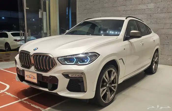 BMWx6 2022. v8 2