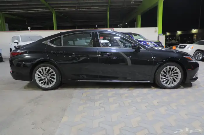 لكزس ES 350 CC 2023 فل كامل 6