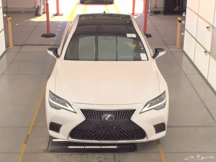 2021 لكزس LS 500 1
