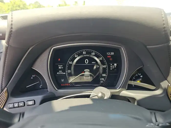 2021 لكزس LS 500 9