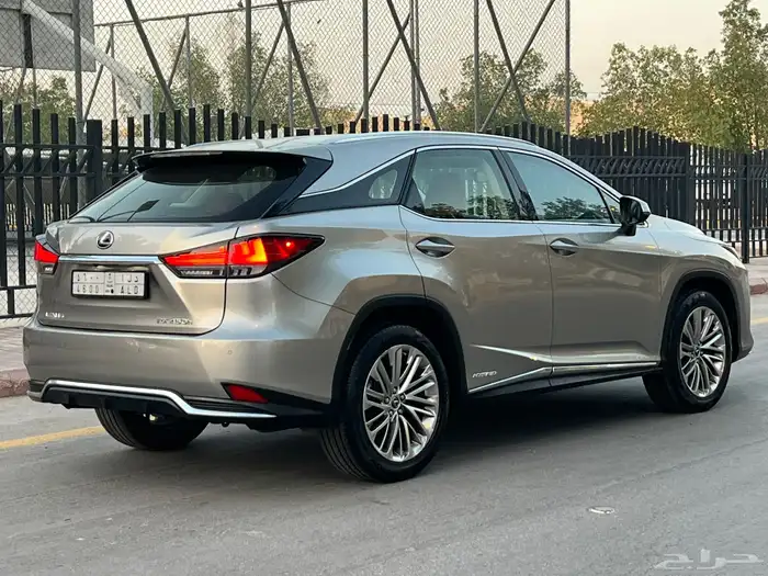 لكزس RX 450h موديل 2021 ( بحالة الوكالة ) 35