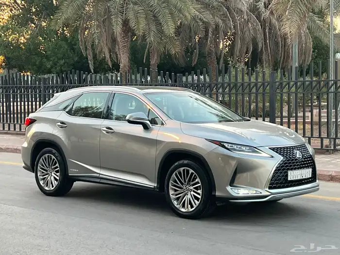 لكزس RX 450h موديل 2021 ( بحالة الوكالة ) 21