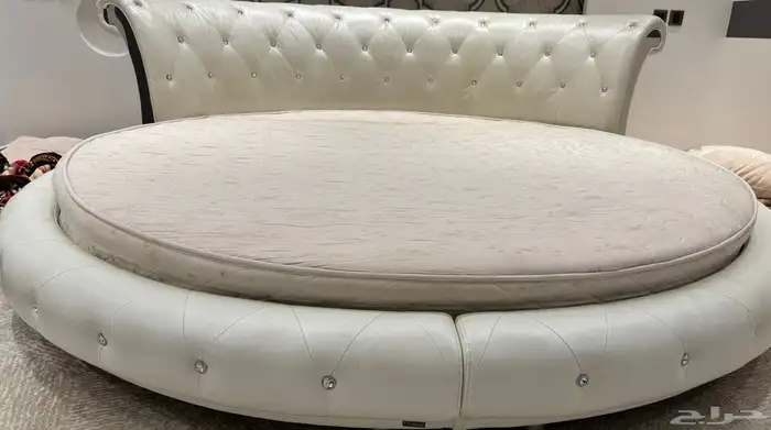 سرير نوم دائري نظيف 8