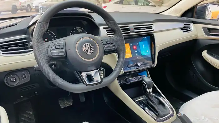 ام جي MG 5 2025 16