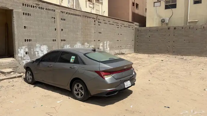 للبيع انترا 2022 1