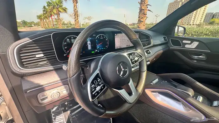 مرسيدس GLE 2022 ممشى 10 الف كيلو فقط وكاله 33