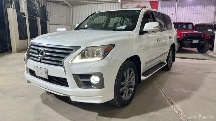 جيب لكزس 2011 LX570 2