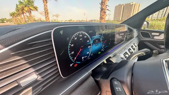 مرسيدس GLE 2022 ممشى 10 الف كيلو فقط وكاله 34