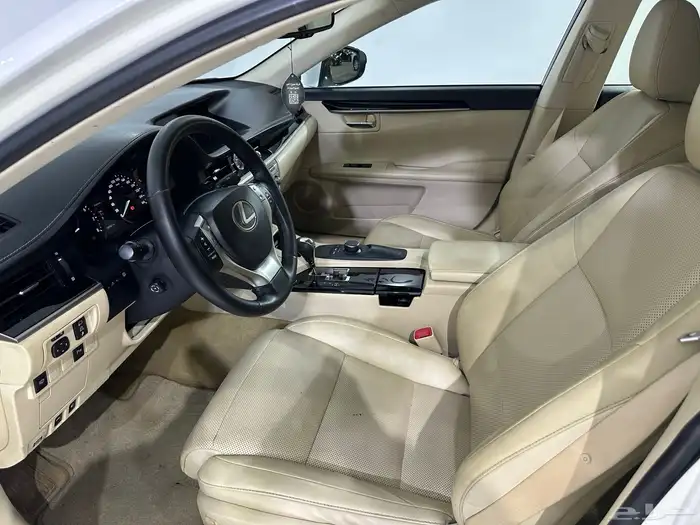 لكزس ES250 2015 سعودي 15