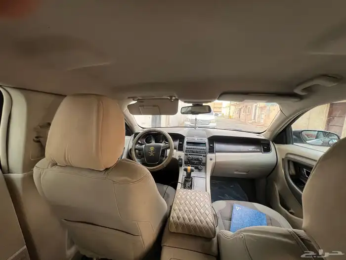 Ford Taurus sell 2011 4