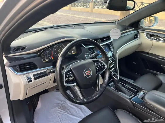 كاديلاك XT5 فل كامل بلاتينيوم تنفس طبيعي ستة سلندر 26