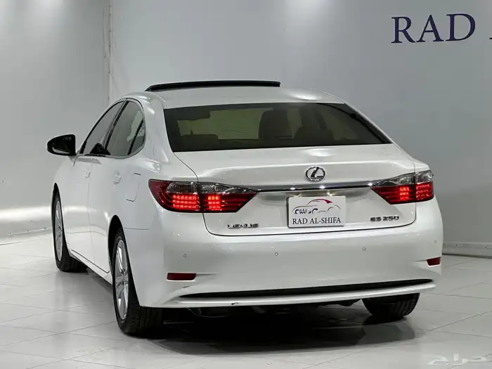 لكزس ES250 2015 سعودي 8