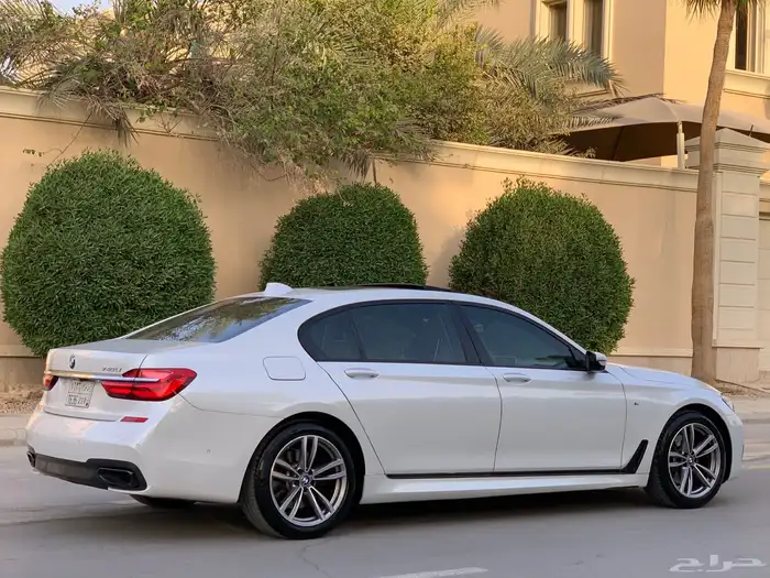 بي ام دبليو 2016 740Li فل كت M 6